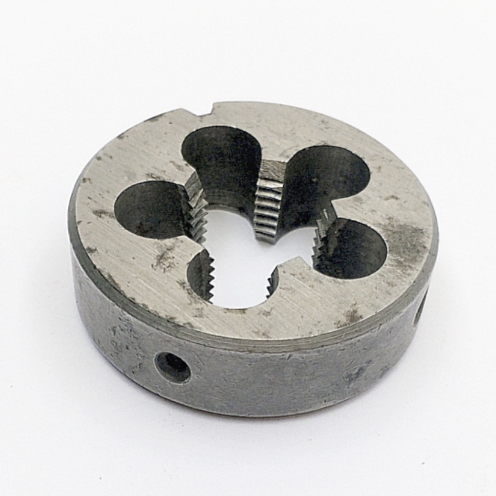 Плашка М18х1,5 6g 9ХС (D45мм, L14мм) ГОСТ 9740-71
