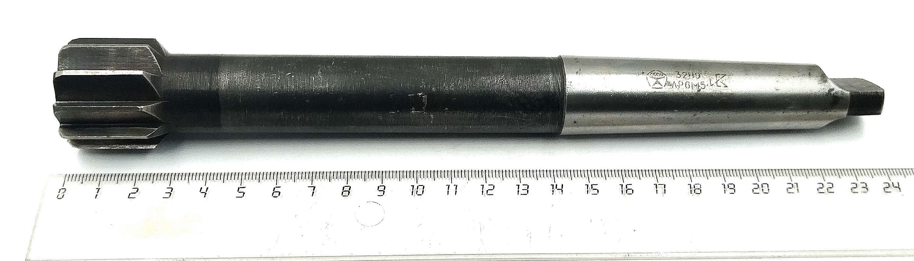 Развертка машинная d 32 H9 к/х КМ3 АР6М5 Z=10