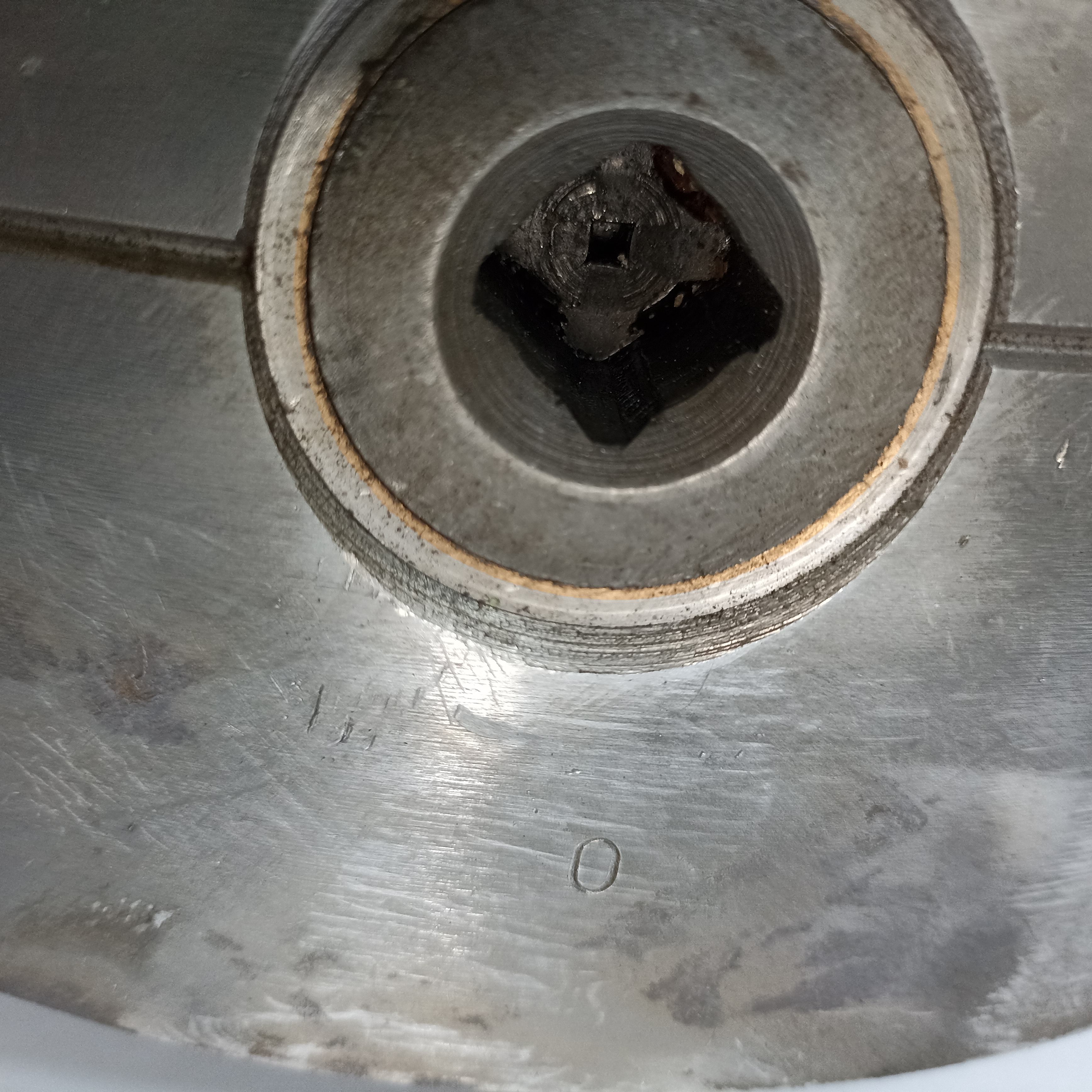 Патрон токарный самоцентрующий 3-х кулачковый 7100-041 d315  на 8 условный конус, Прям и обр кулачки рейки (Польша) 