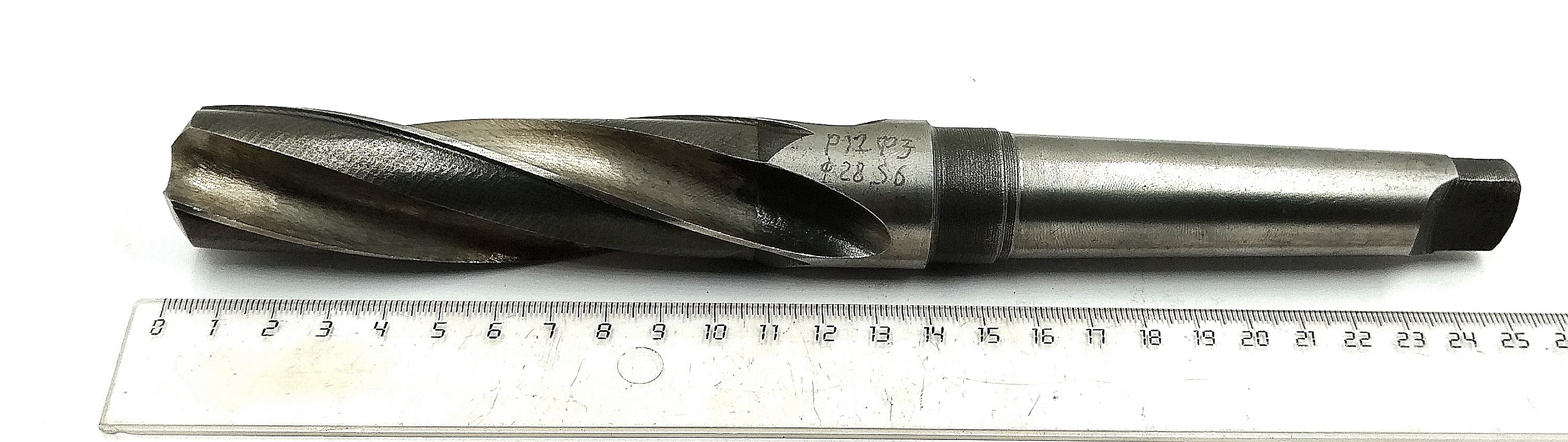 Зенкер цельный d 28,56 к/х КМ3 Z=3 Р12Ф3 (Карандаш)
