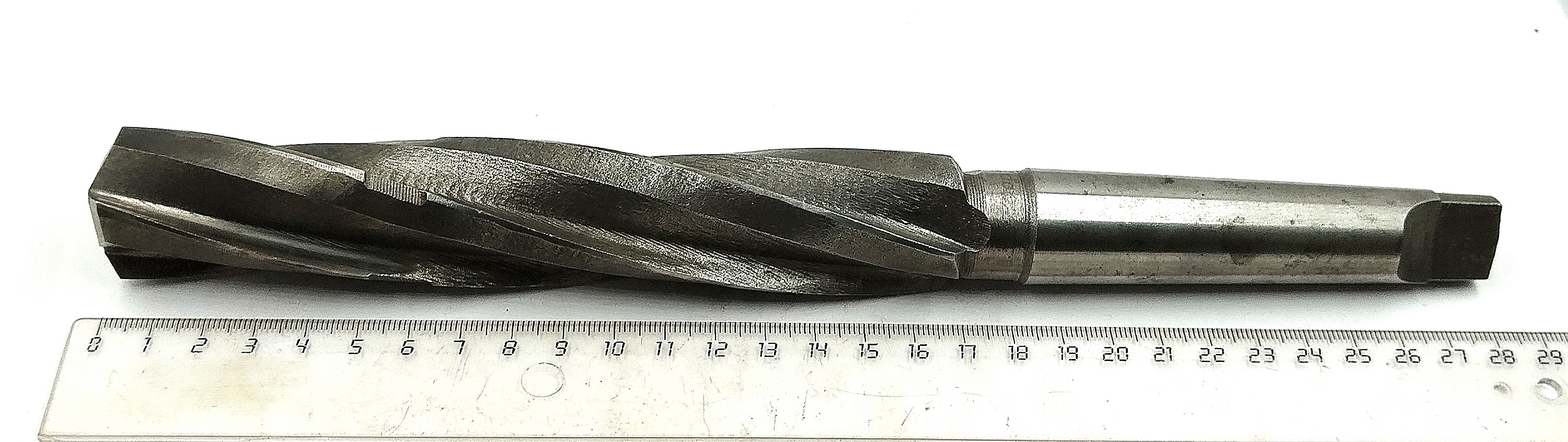 Зенкер цельный d 30,15 к/х КМ3 Z=4 Р6М5 (Карандаш)