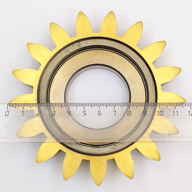 Долбяк дисковый прямозубый 2530-0233 м6,0 20° Z=17 кл-А Р6М5Ф3МП (делительный диаметр 102мм, посадка-44,45мм) ГОСТ 9323-79