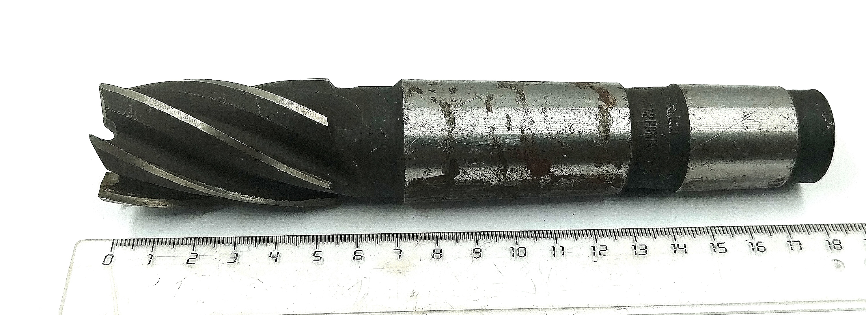 Фреза Концевая d 32х55 к/х Z=6 КМ4 Р6М5 
