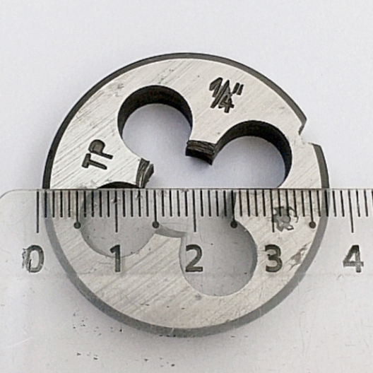 Плашка 2654-0153 Трубная цилиндрическая G 1/4" 9ХС 55° кл.В (19 ниток/дюйм; D-38мм; L-10мм)  ГОСТ 9740-71
