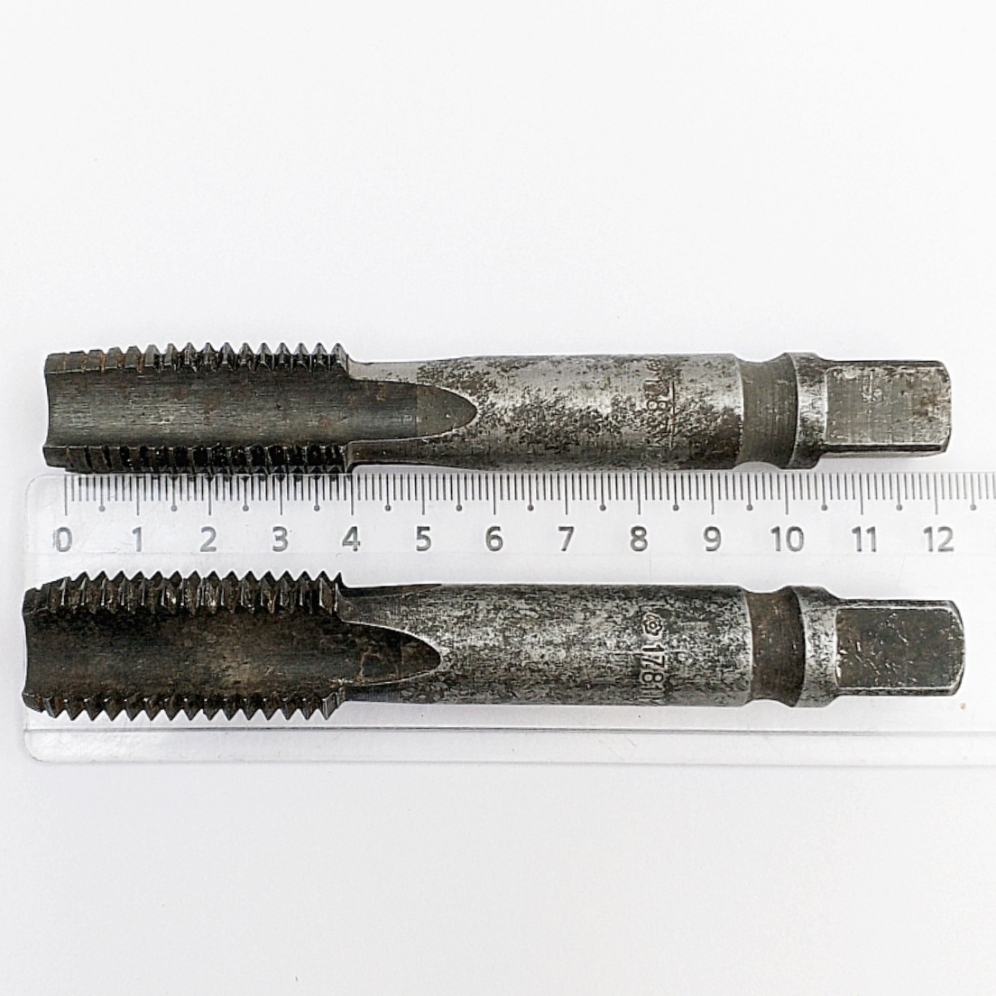 Метчик 2620-1781 (2620-1783) машинно-ручной М22х2,5 Р6М5 (комплект 2шт) ГОСТ 3266-81