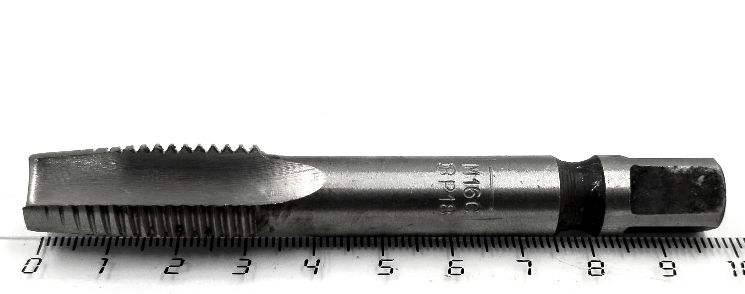 Метчик М16х2 м/р (черновой,№1) Р18
