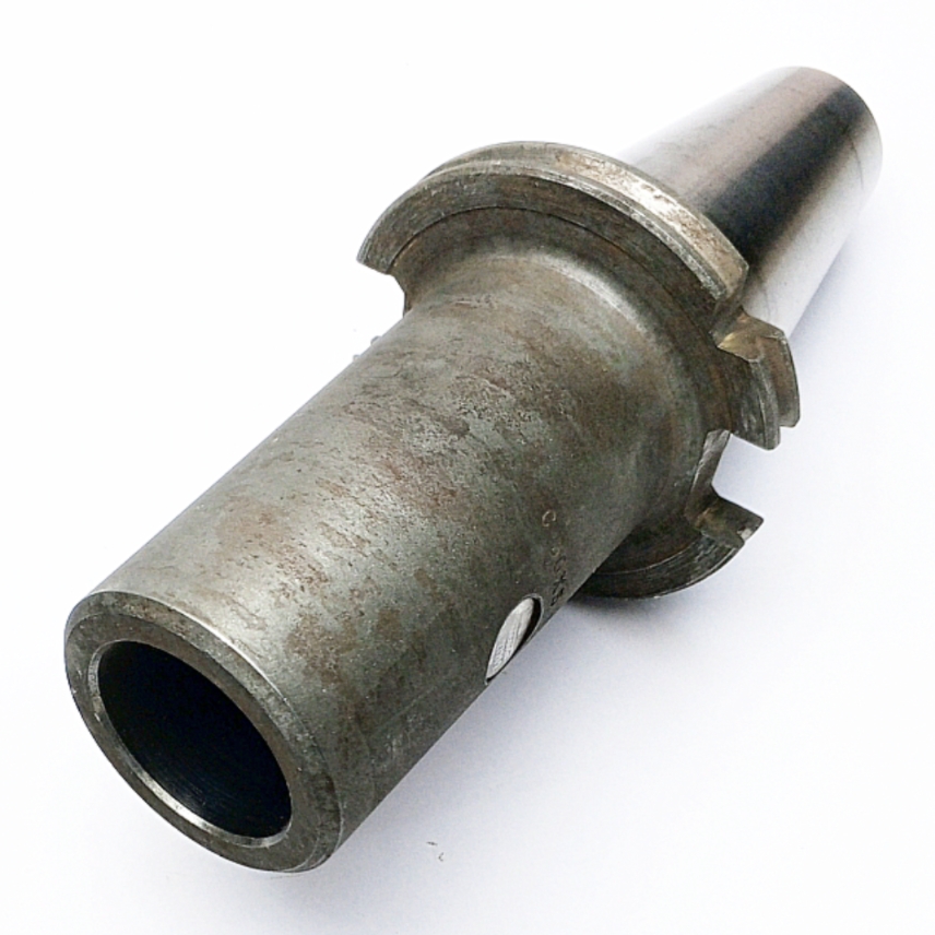 Оправка ИСО50/ISO50 КМ5 (с резьбой затяжной) (С 50х5 114) ГДР (под концевую фрезу)