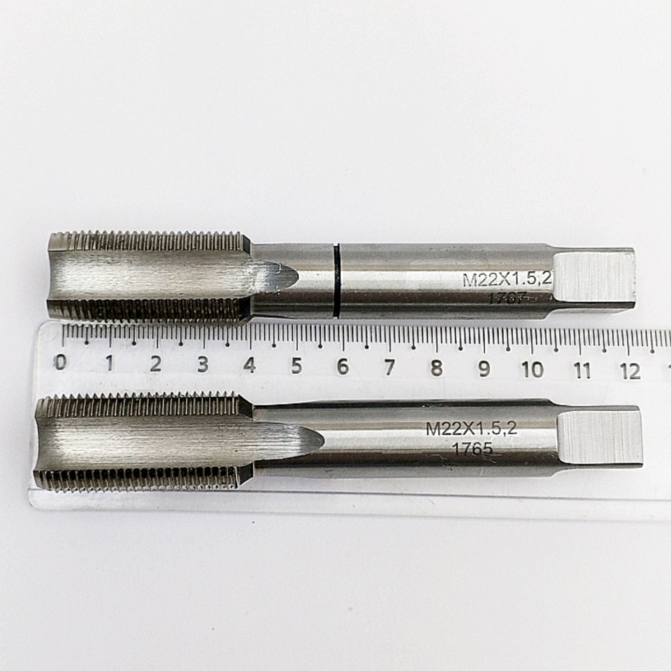 Метчик 2621-1765 (2621-1767) ручной М22х1,5 9ХС (комплект 2шт) ГОСТ 3266-81