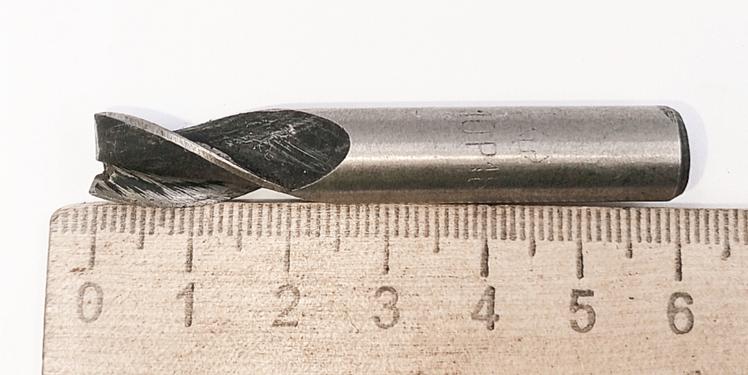 Фреза Концевая d10х60 Р18 z=3 ц/х