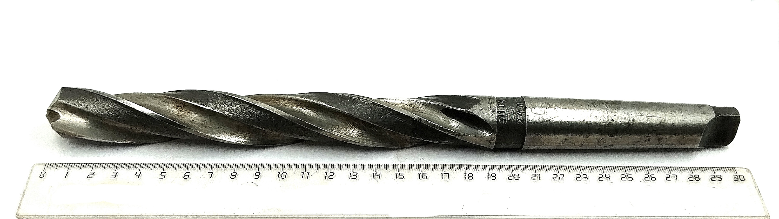 Зенкер цельный d 24 к/х КМ3 Z=3 А5