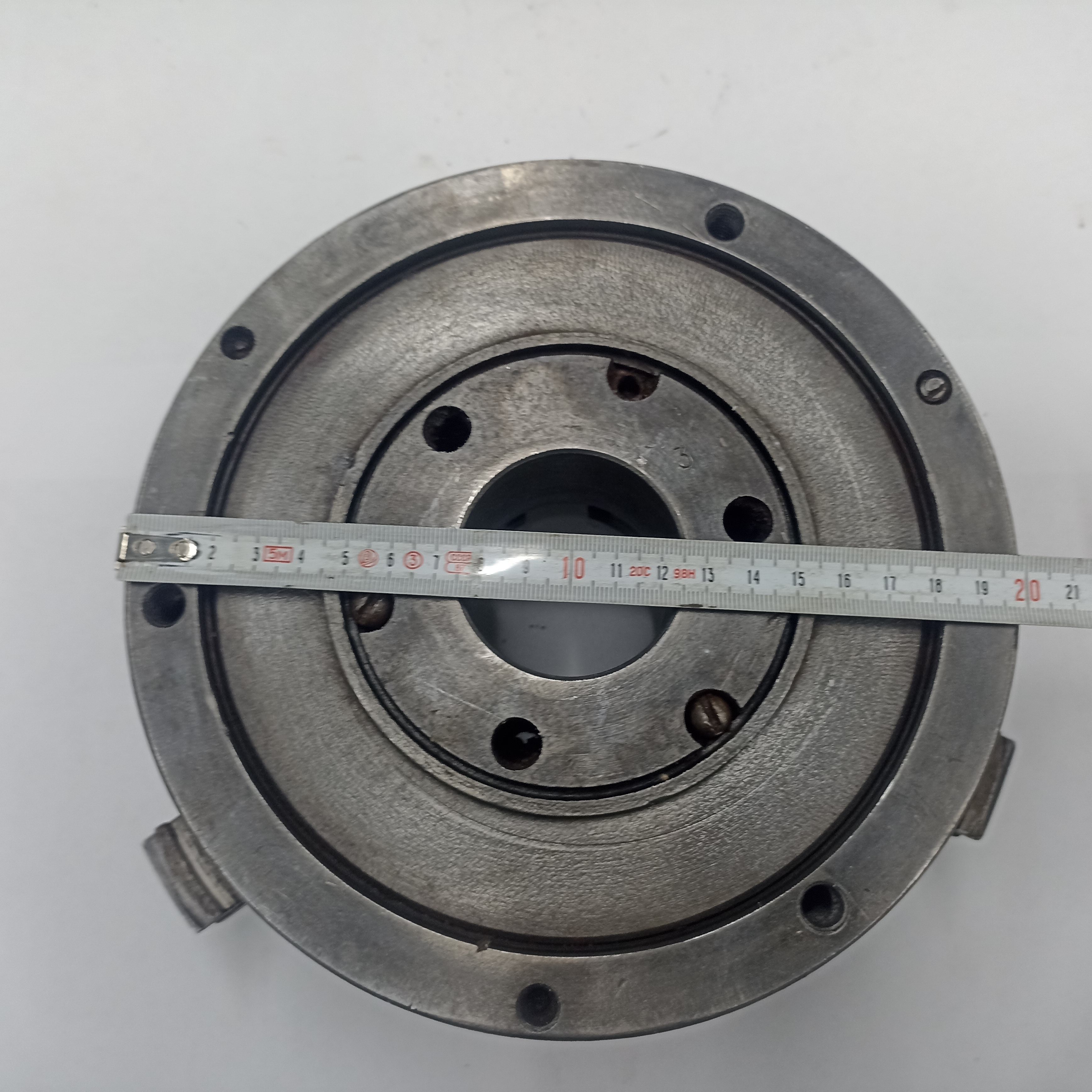 Патрон токарный d 200 3-х кулачковый самоцентрующий на планшайбу