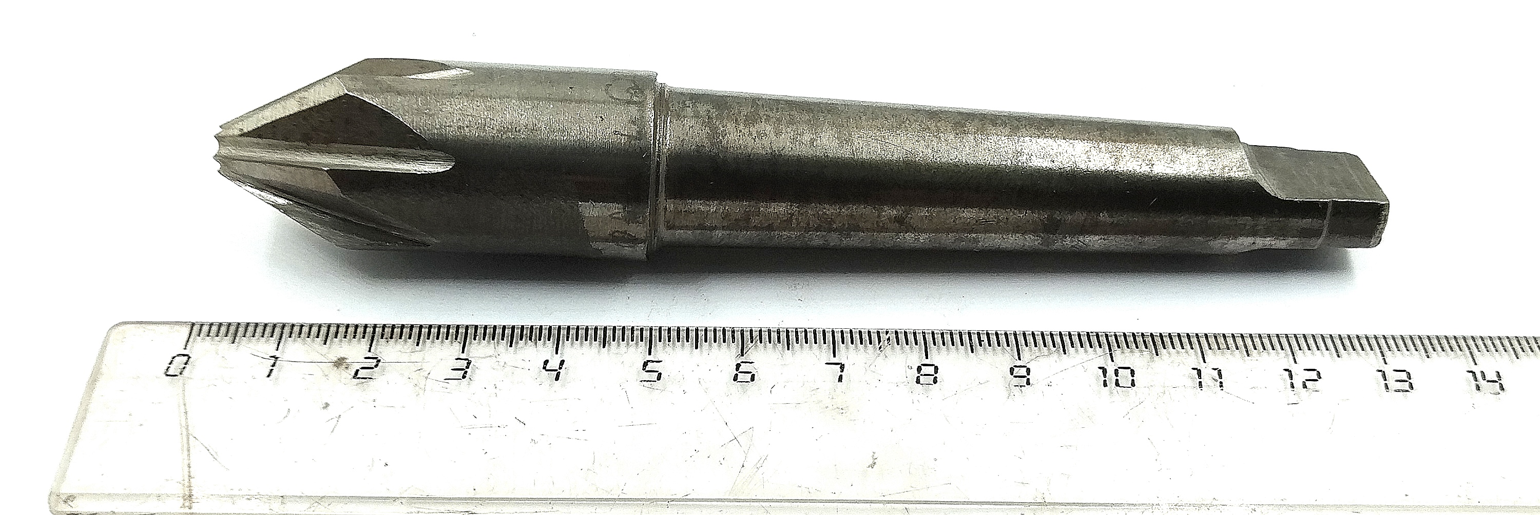 Зенковка 21,5х60° КМ2 Р6М5 Z=6 (Карандаш)