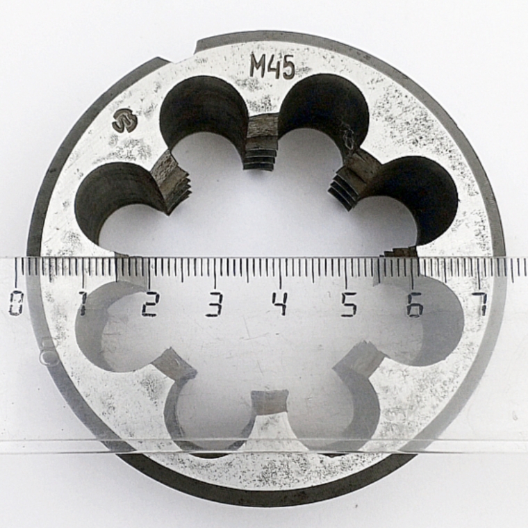 Плашка М45х4,5мм (d75мм, h30мм)