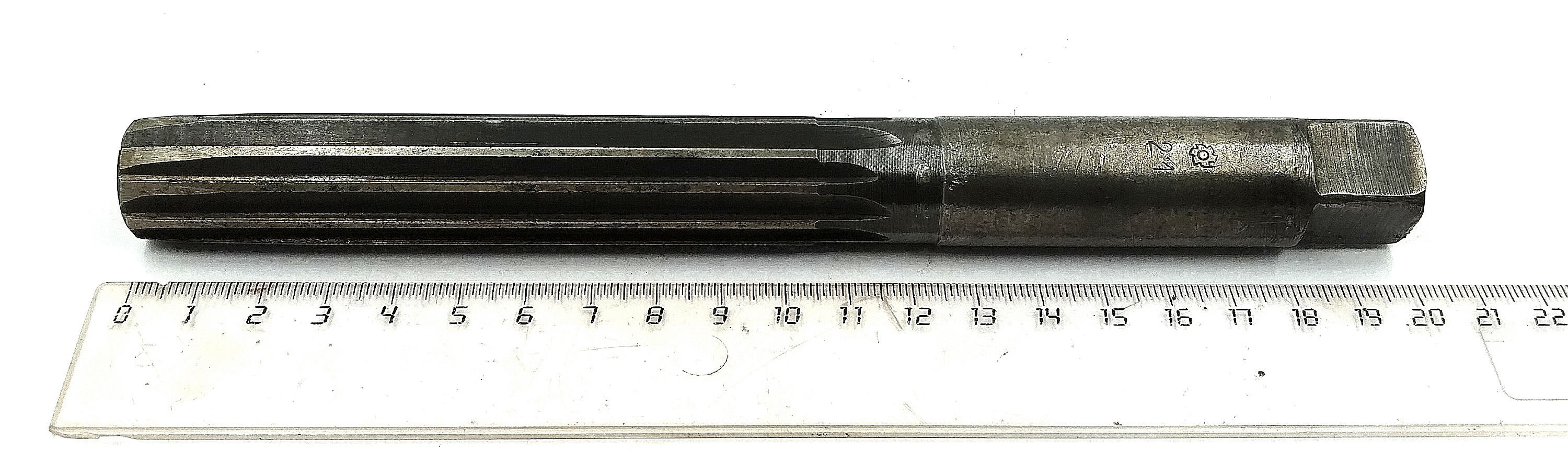 Развертка ручная d 21 ц/х Z=10