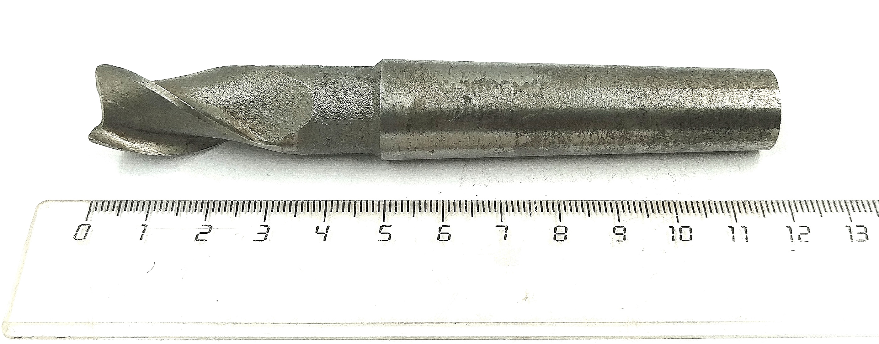 Фреза Концевая d 16х30 к/х Z=3 КМ2 Р6М5