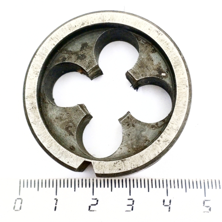 Плашка М16х1 (d48мм, h10мм с выточкой)