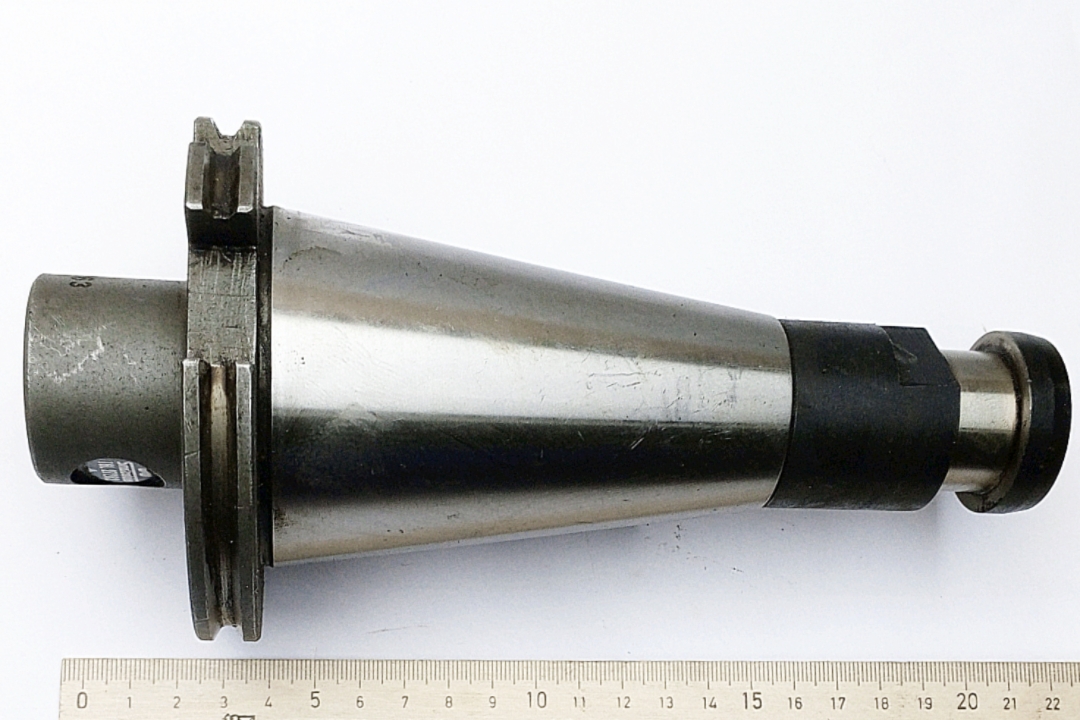 Оправка ИСО50/ISO50 КМ2 (с резьбой затяжным винтом) (TGL 27262) ГДР (под концевую фрезу)