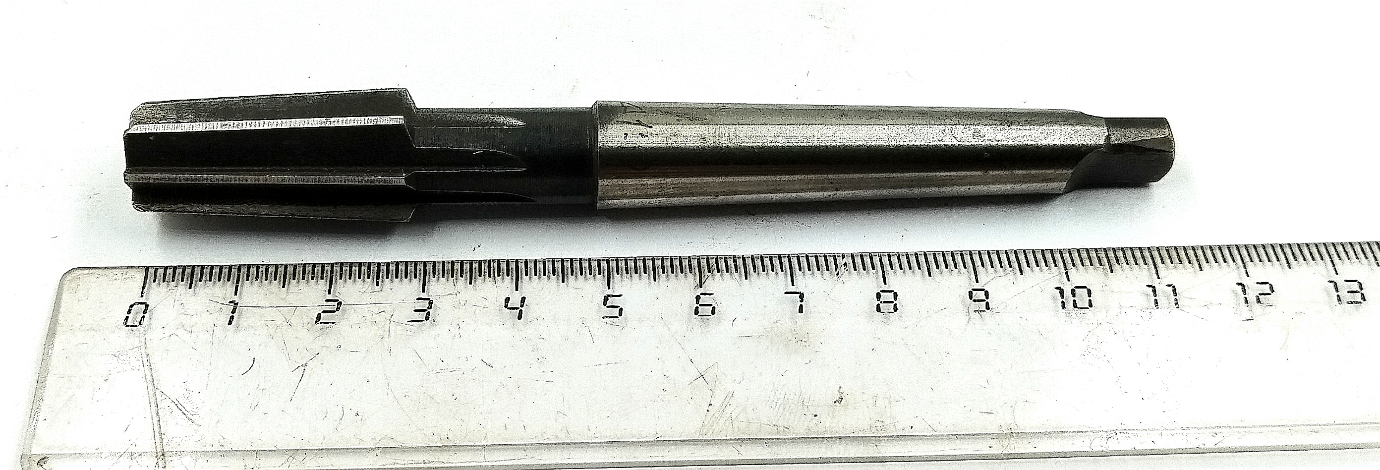 Развертка машинная d 14 конусность 1:10 к/х КМ1 Z=8 (Карандаш)