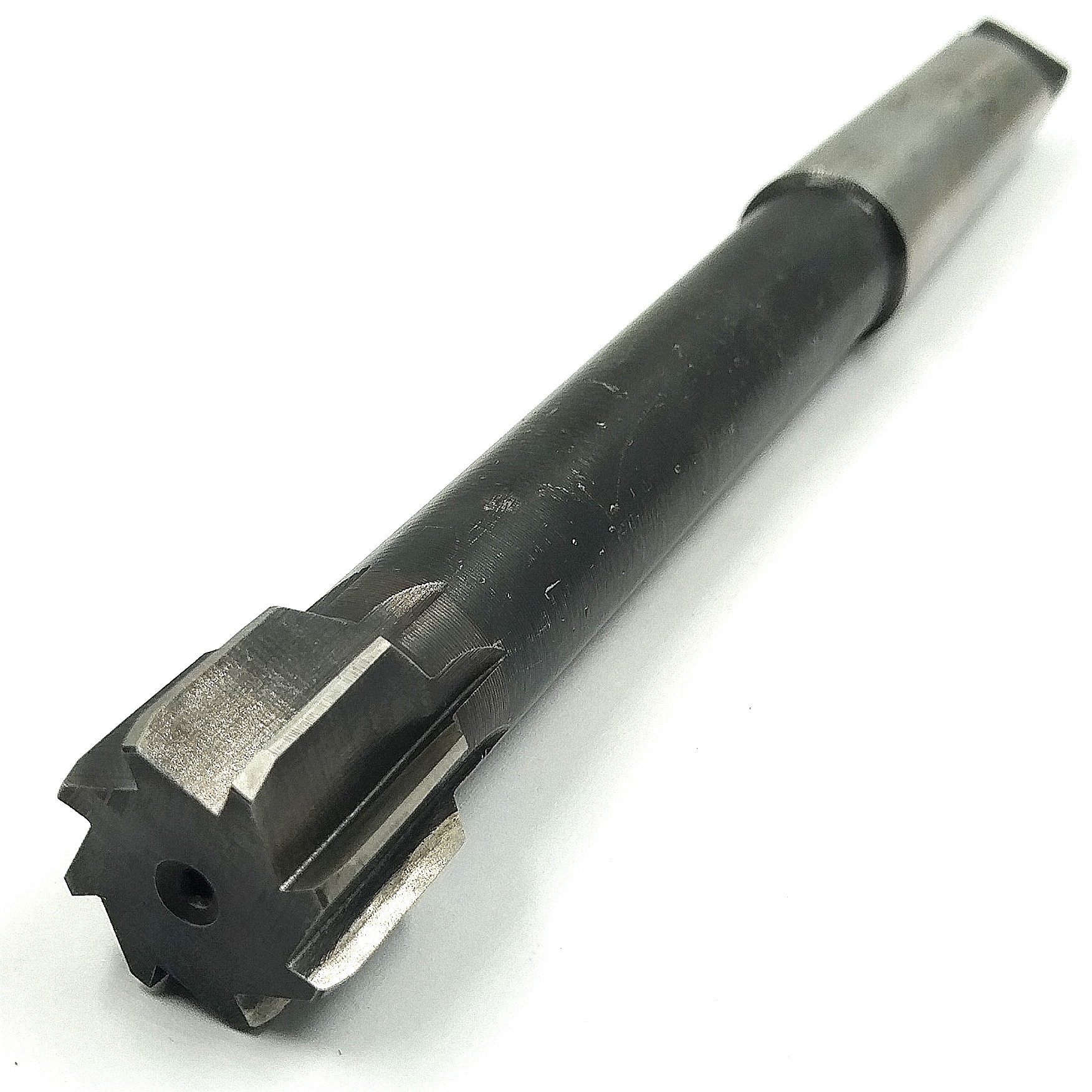 Развертка машинная d 28 H9 к/х КМ3 Р6М5 Z=8