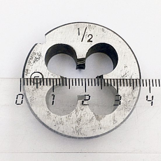 Плашка цилиндрическая дюймовая  1/2" -12ниток  BSW 55° 9ХС (D-38мм; L-14мм)
