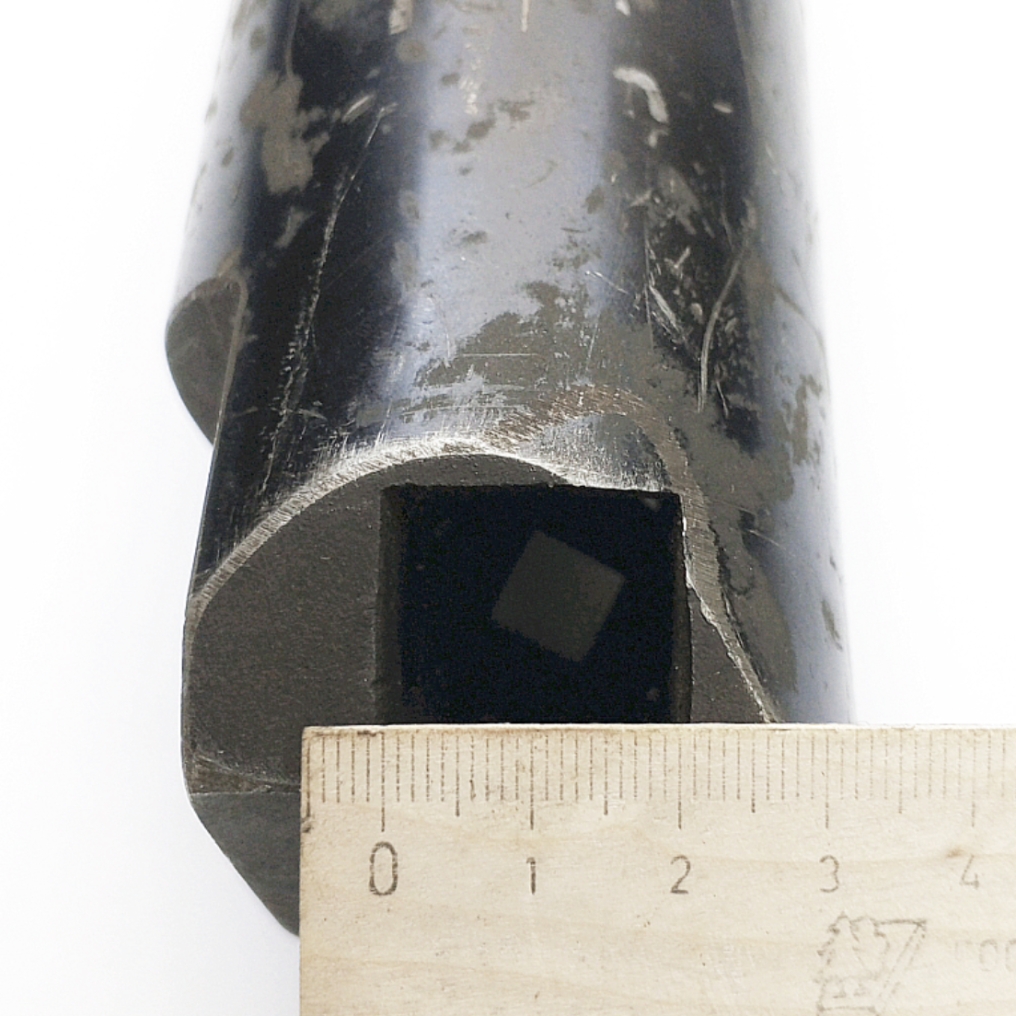 Оправка ИСО50/ISO50 расточная (L 370мм от юбки, D 63мм, под резец 20х20мм) (434-3209-01) SK50