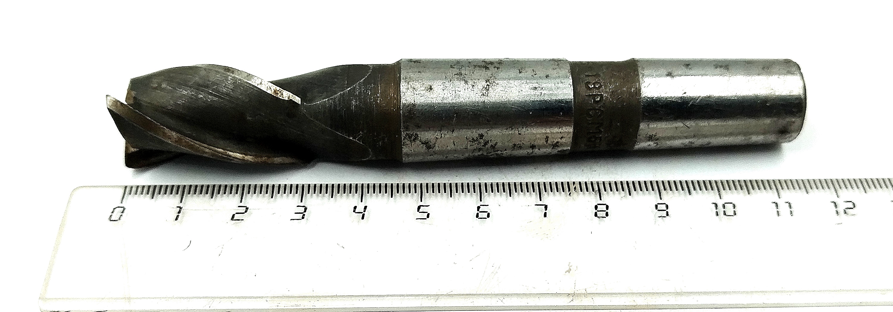 Фреза Концевая d 18х30 к/х Z=3 КМ2 Р6М5