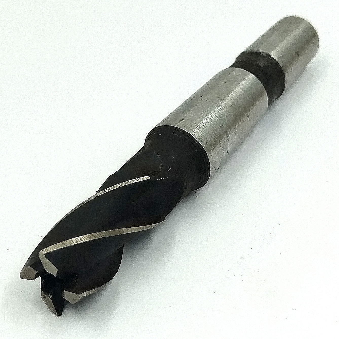 Фреза Концевая d 16х30 к/х Z=4 КМ2 Р6М5 