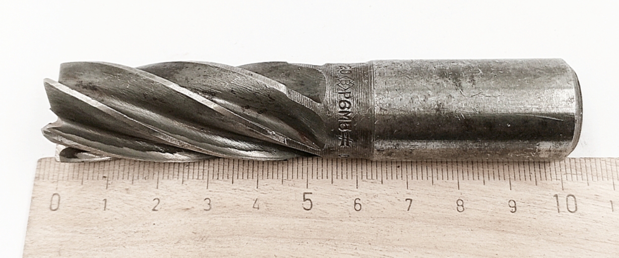 Фреза Концевая d20х100 Р6М5 z=6 ц/х