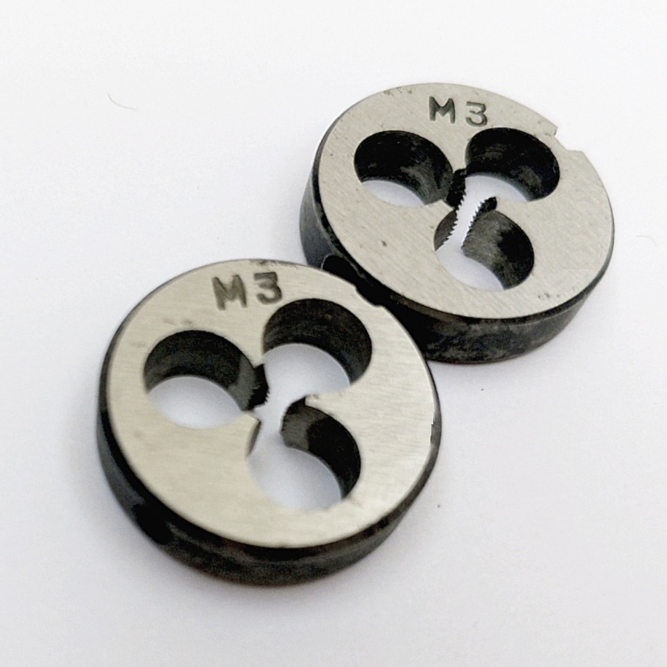 Плашка М3,0х0,5 9ХС (D20мм, L5мм) ГОСТ 9740-71 (компл-т из 2шт)