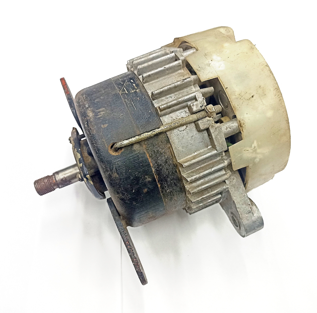 Генератор для трактора Т 4 , ТТ4М   14V 1000W, ТУ 37003.1363-88