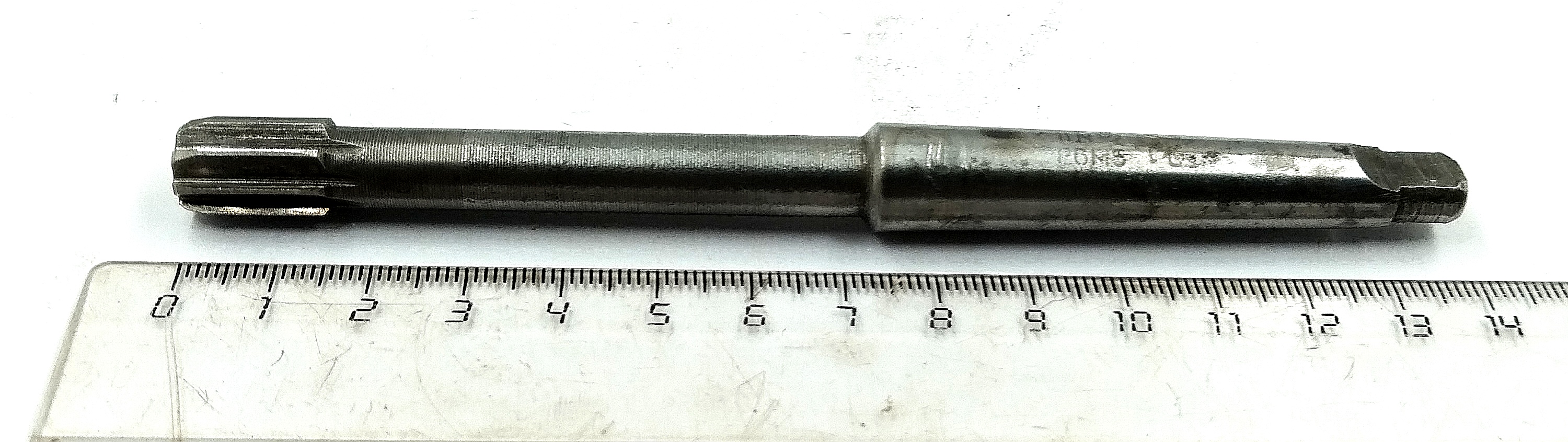 Развертка машинная d 11 №2 к/х КМ1 Р6М5 Z=8
