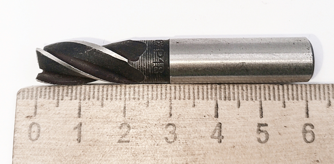 Фреза концевая d10х60 Р18 z=4 ц/х