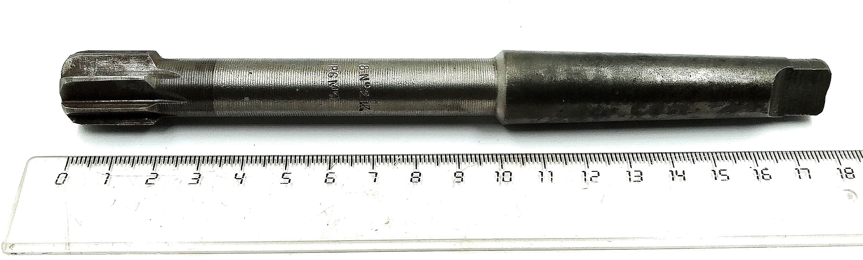 Развертка машинная d 18 №2 к/х КМ2 Р6М5 Z=8