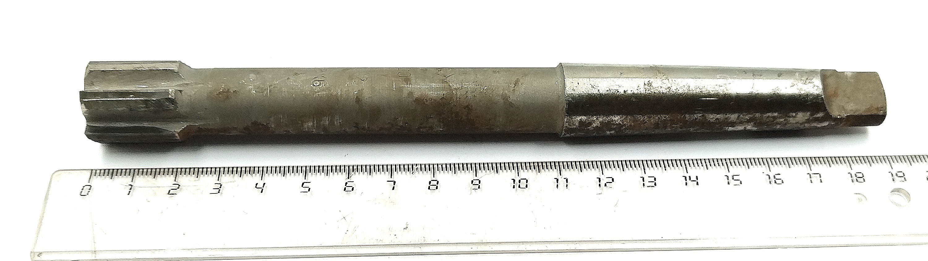 Развертка машинная d 20 №2 к/х КМ2 с напайными пластинами ВК6 Z=6