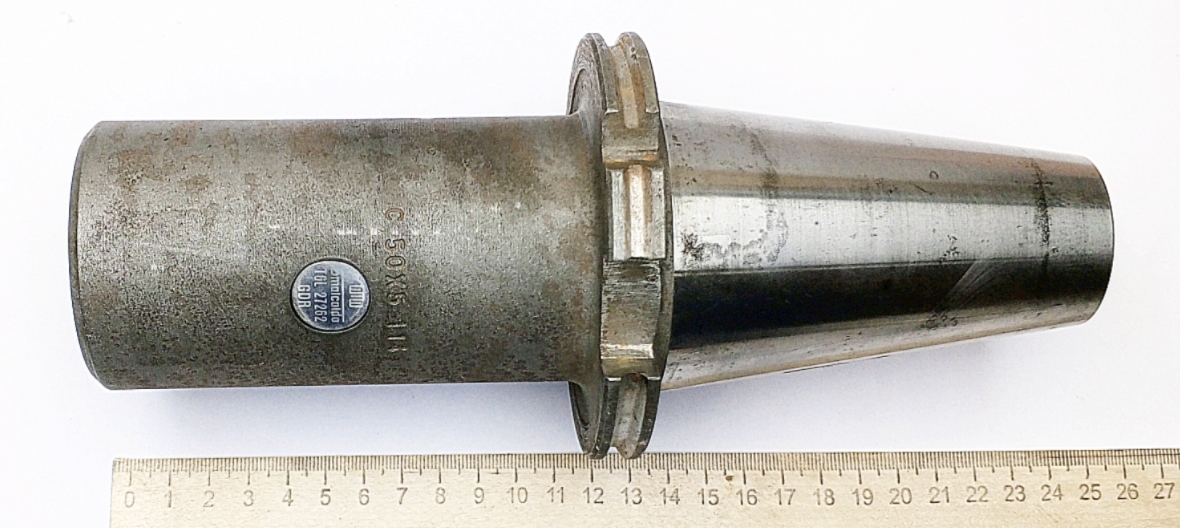 Оправка ИСО50/ISO50 КМ5 (с резьбой затяжной) (С 50х5 114) ГДР (под концевую фрезу)