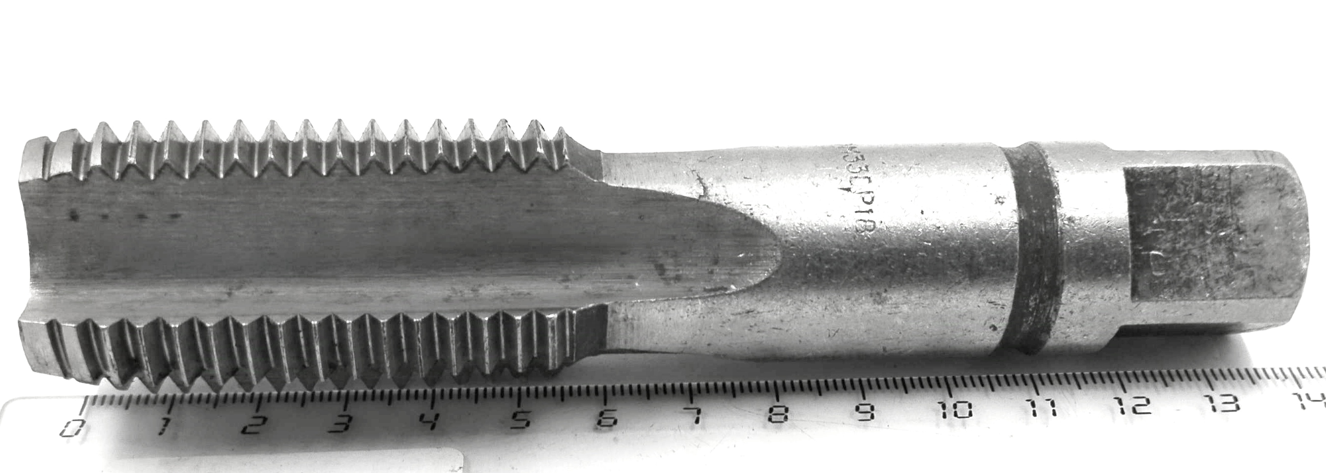 Метчик М33х3,5 м/р глухой Р18