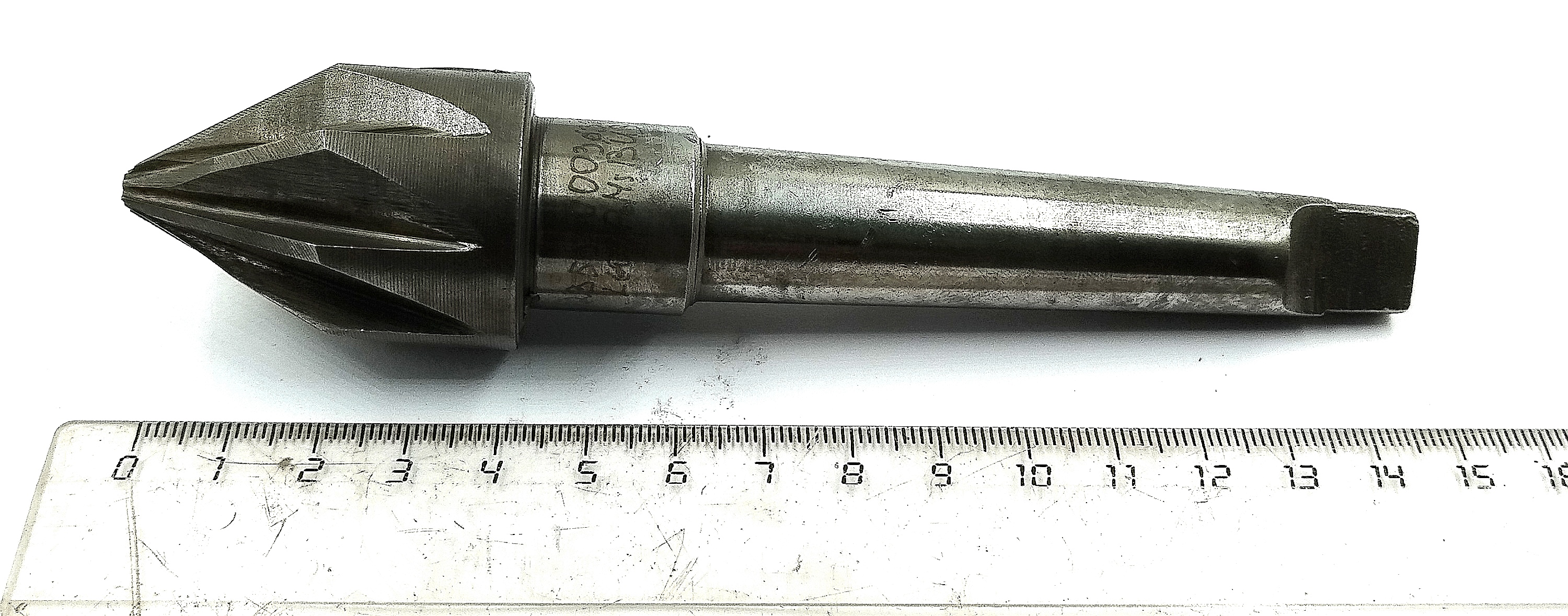 Зенковка 32х60° КМ2 Р6М5 Z=8 (Карандаш)