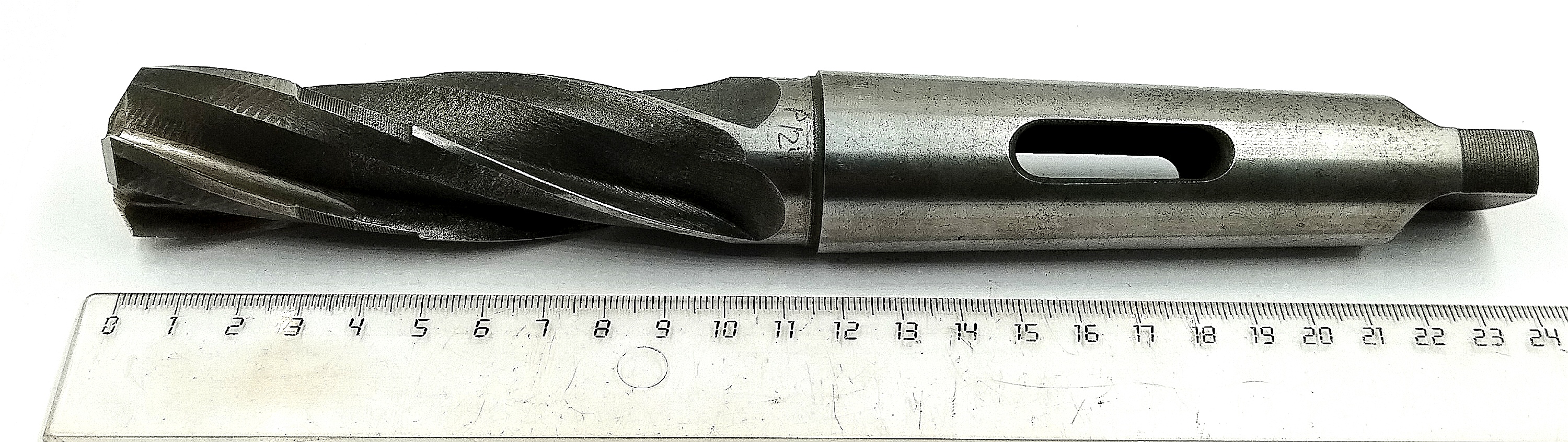 Зенкер цельный d 29 к/х КМ4 Z=4 Р12Ф3 (Карандаш)