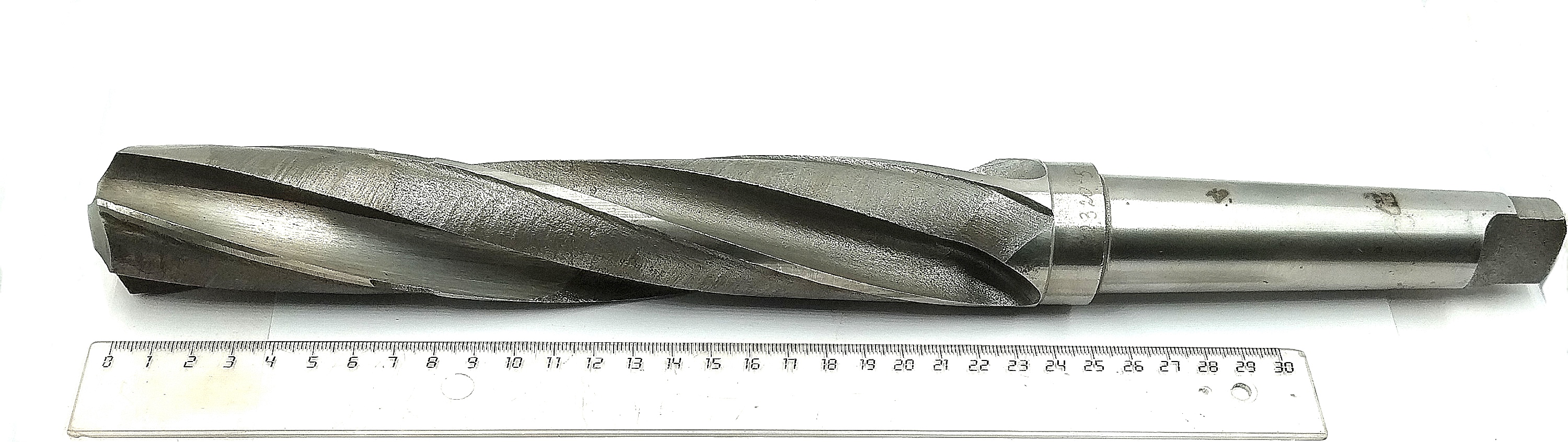 Зенкер цельный d 39,01 к/х КМ4 Z=3 Р6М5 (Карандаш)