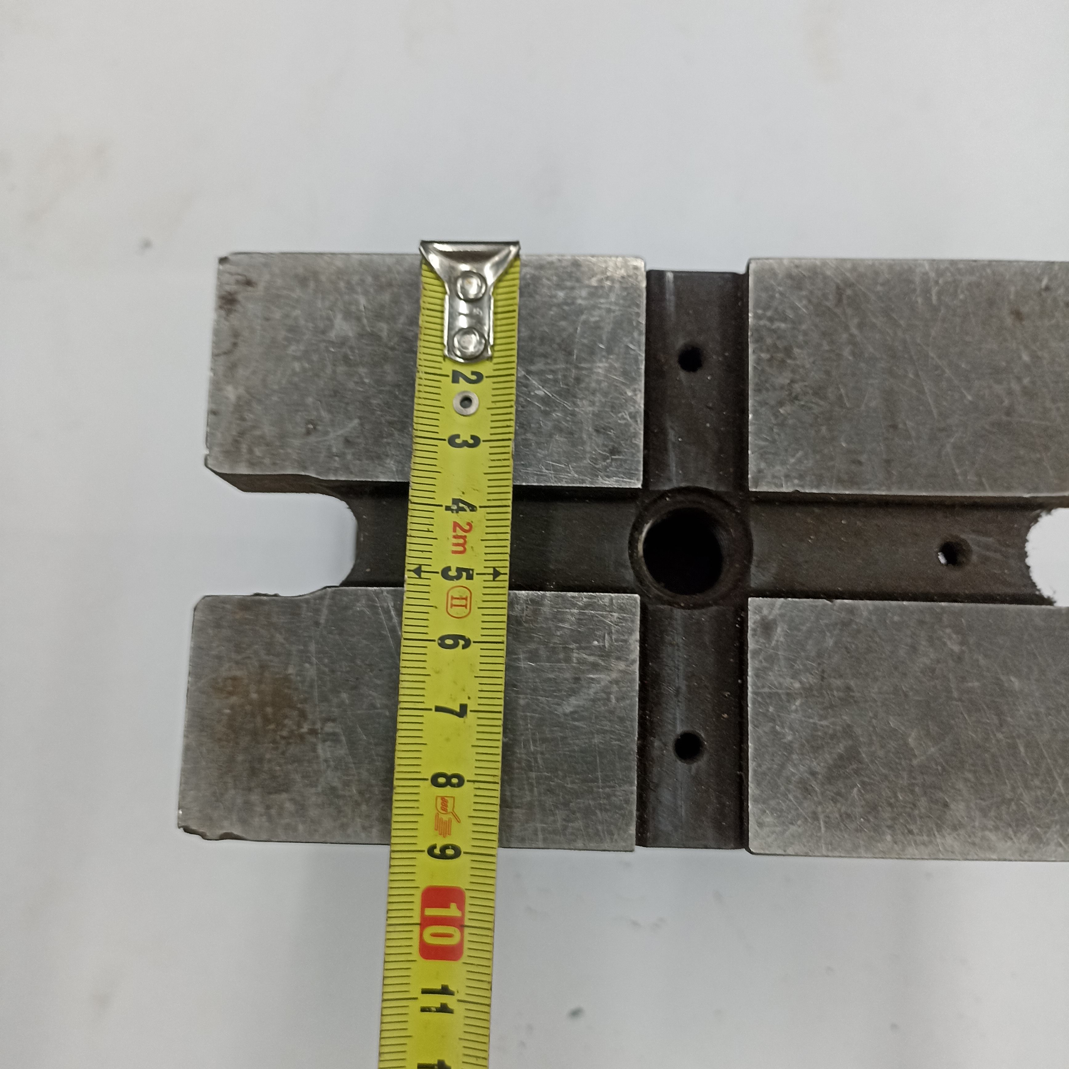 Домкрат (УСП) для фрезерного станка высота MAX 210mm, min 140mm