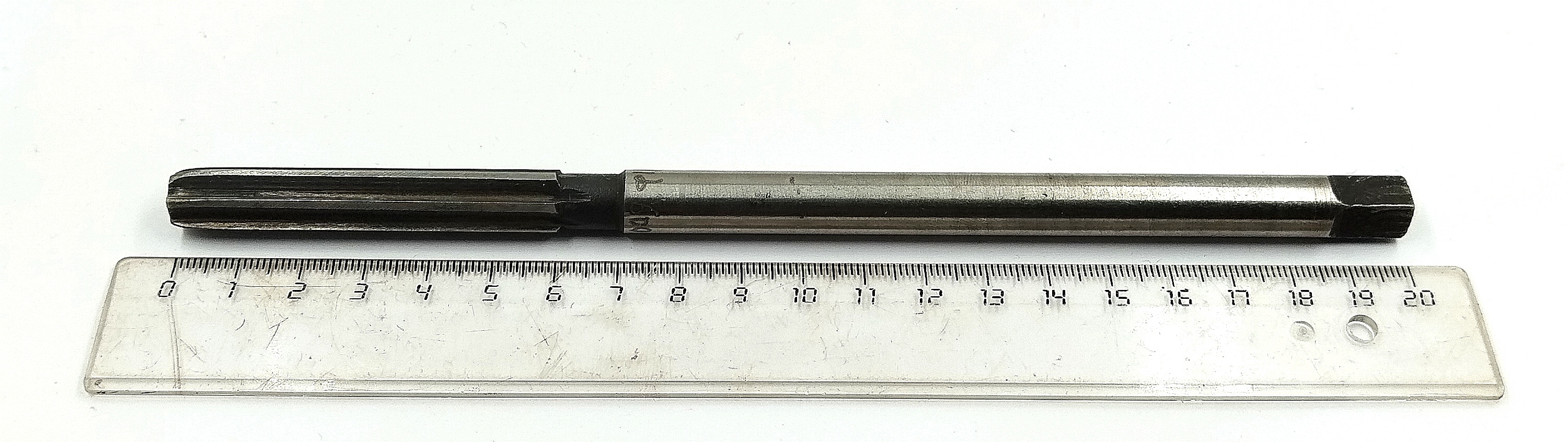 Развертка ручная d 11 к/х КМ1 Z=6
