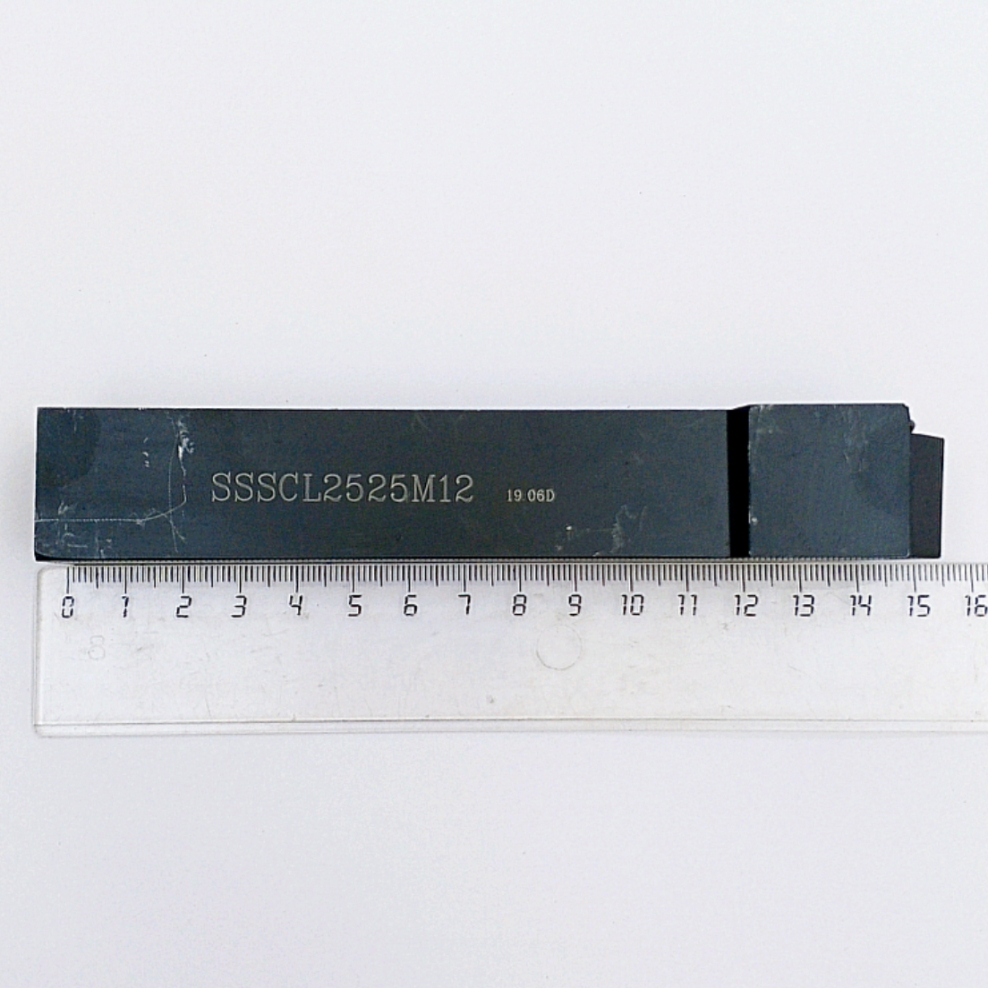 Державка отогнутая проходная левая SSSCL 2525M12