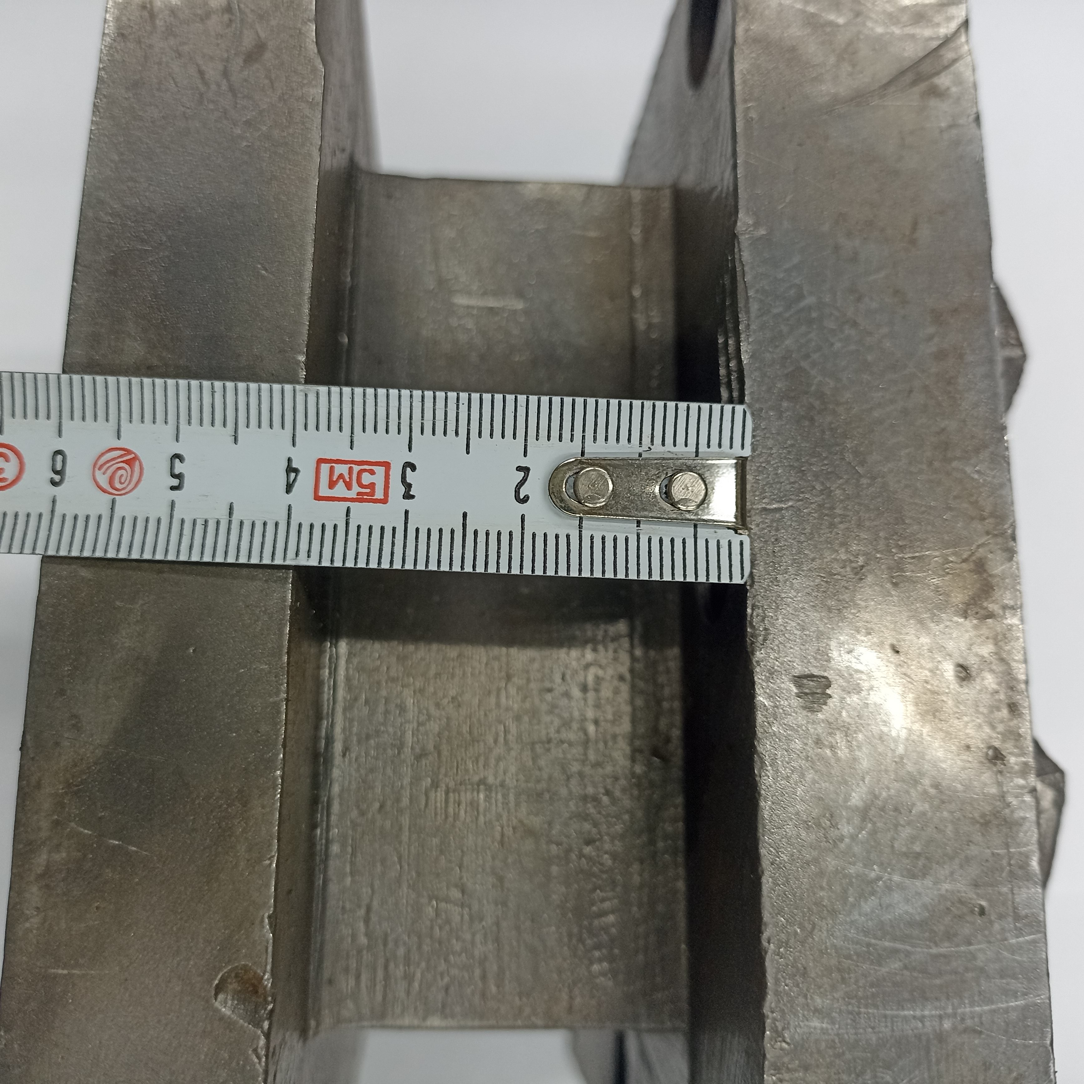 Резцедержатель 150х150х85