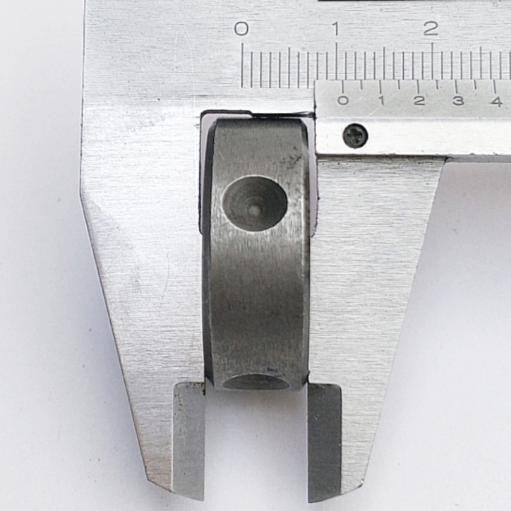 Плашка М11х1,5мм (d30мм, h11мм)