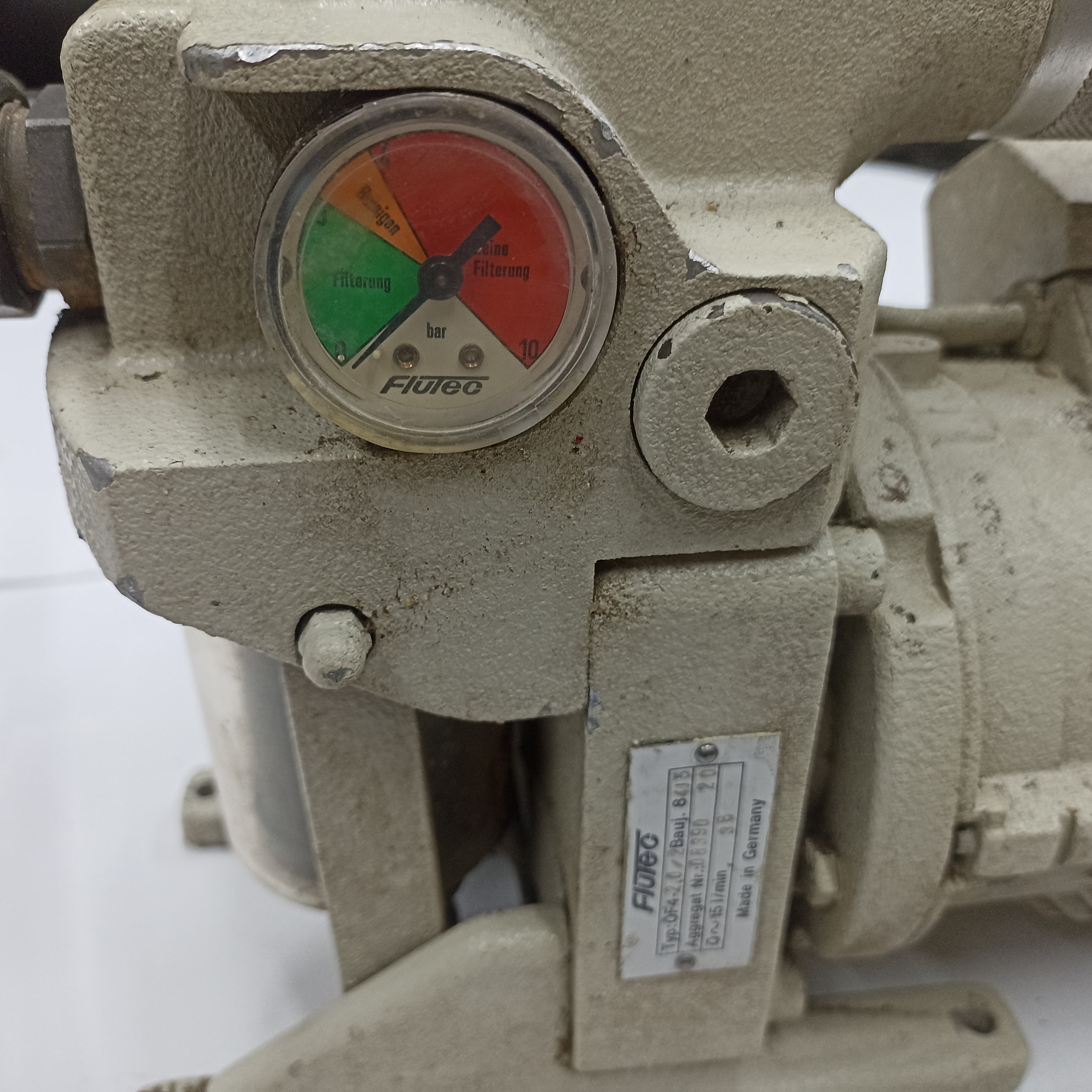 Масленный насос FITTED тип OF 4-2, 0 ,   15 л/мин, двигатель 220V, 0,18кВт 1385 об/мин