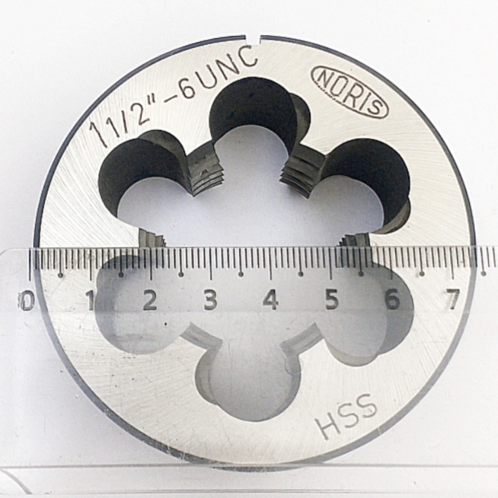 Плашка дюймовая унифицированная 1 1/2"-6UNС 60° HSS