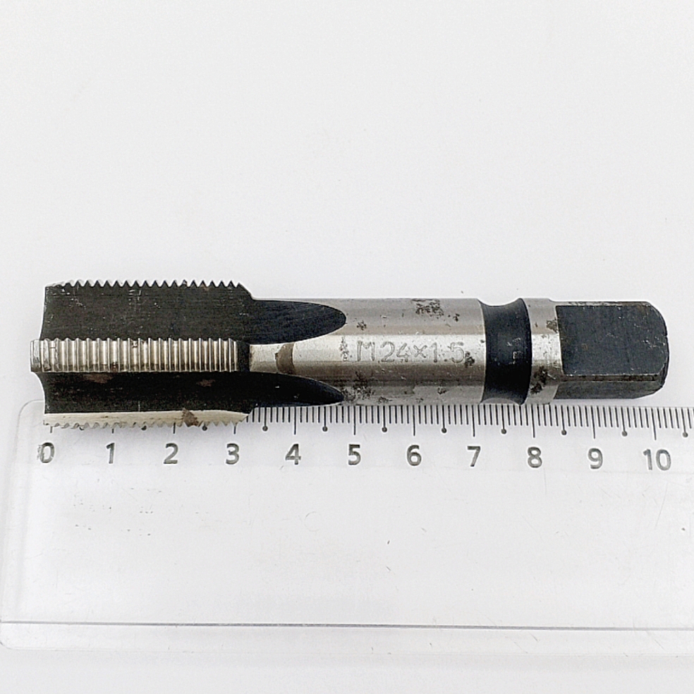 Метчик машинно-ручной М24х1,5 Р6М5 (однопроходный, короткий L-100мм) для глухих отверстий ГОСТ 24705-81