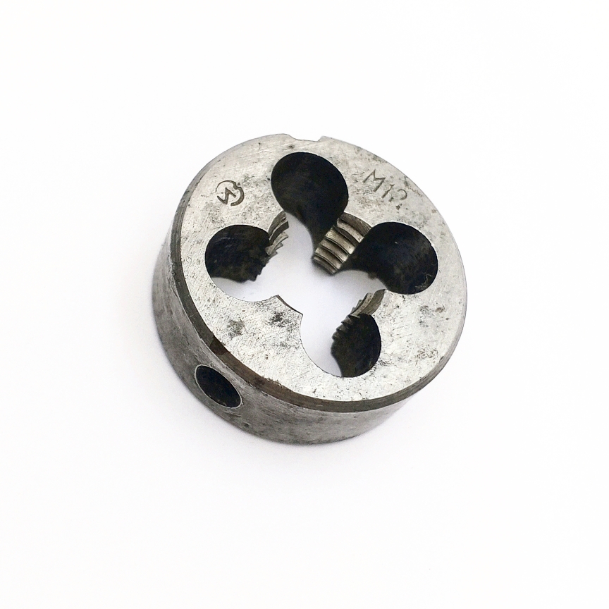  Плашка М12х1,75 6g 9ХС (d30мм, h10мм)
