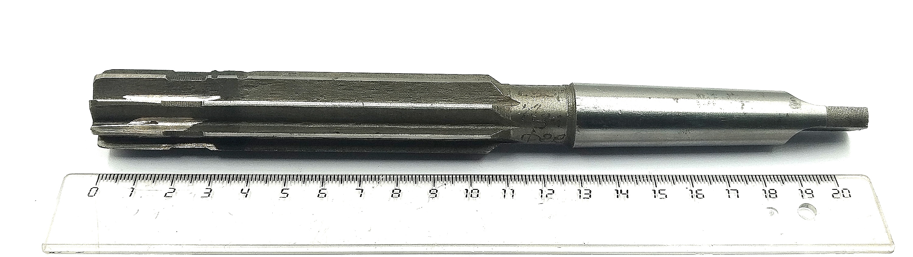 Развертка машинная d22 А к/х КМ2 Р6М5 Z=8