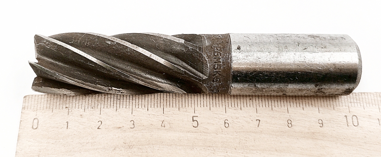 Фреза концевая d20х100 Р6М5К5 z=6 ц/х
